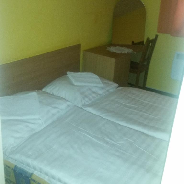 Kis-Duna Motel & Camping Mosonmagyaróvár Exteriör bild